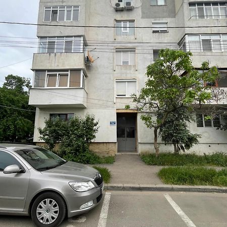 Royal Apartment Buzău Extérieur photo