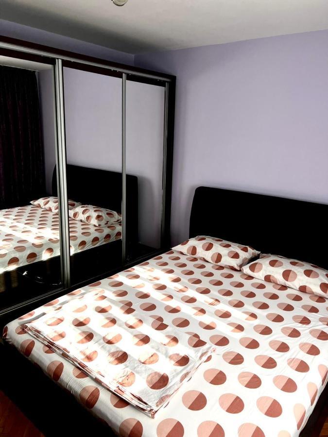 Royal Apartment Buzău Extérieur photo
